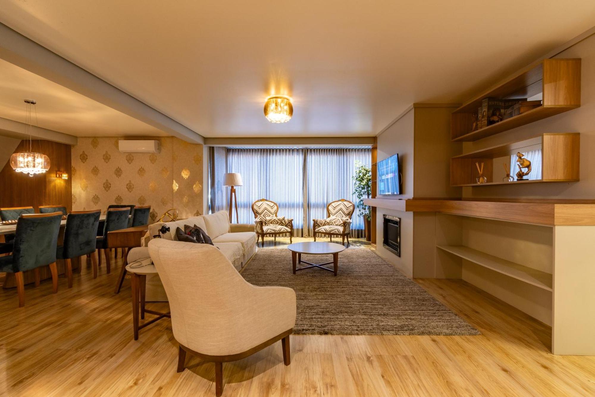 A Apenas 300 Mts Da Rua Coberta, No Exclusivo Via Florida Apartment Gramado Exterior photo