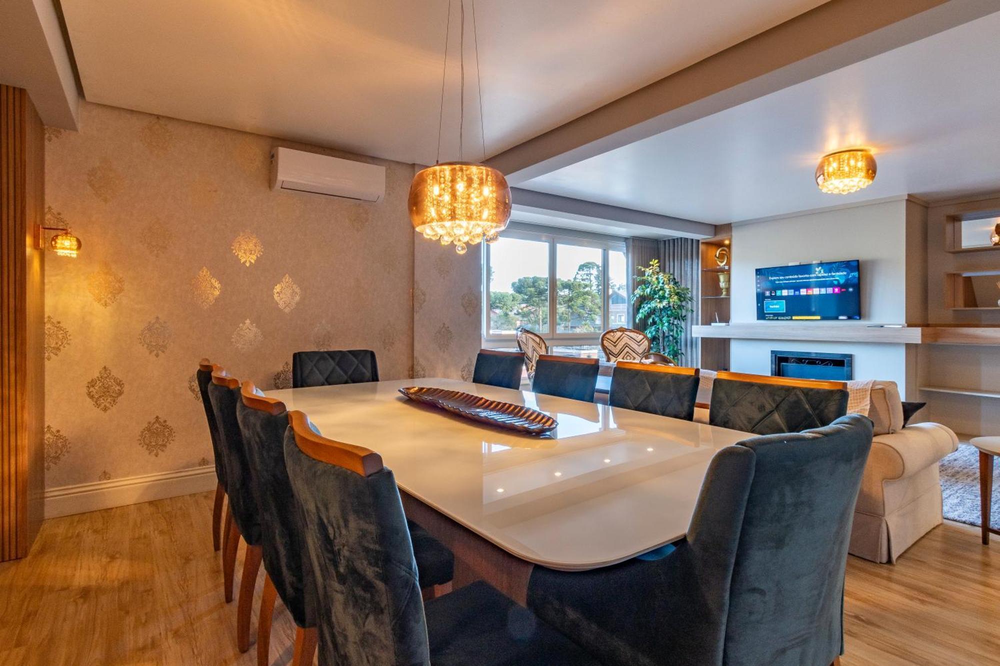 A Apenas 300 Mts Da Rua Coberta, No Exclusivo Via Florida Apartment Gramado Exterior photo