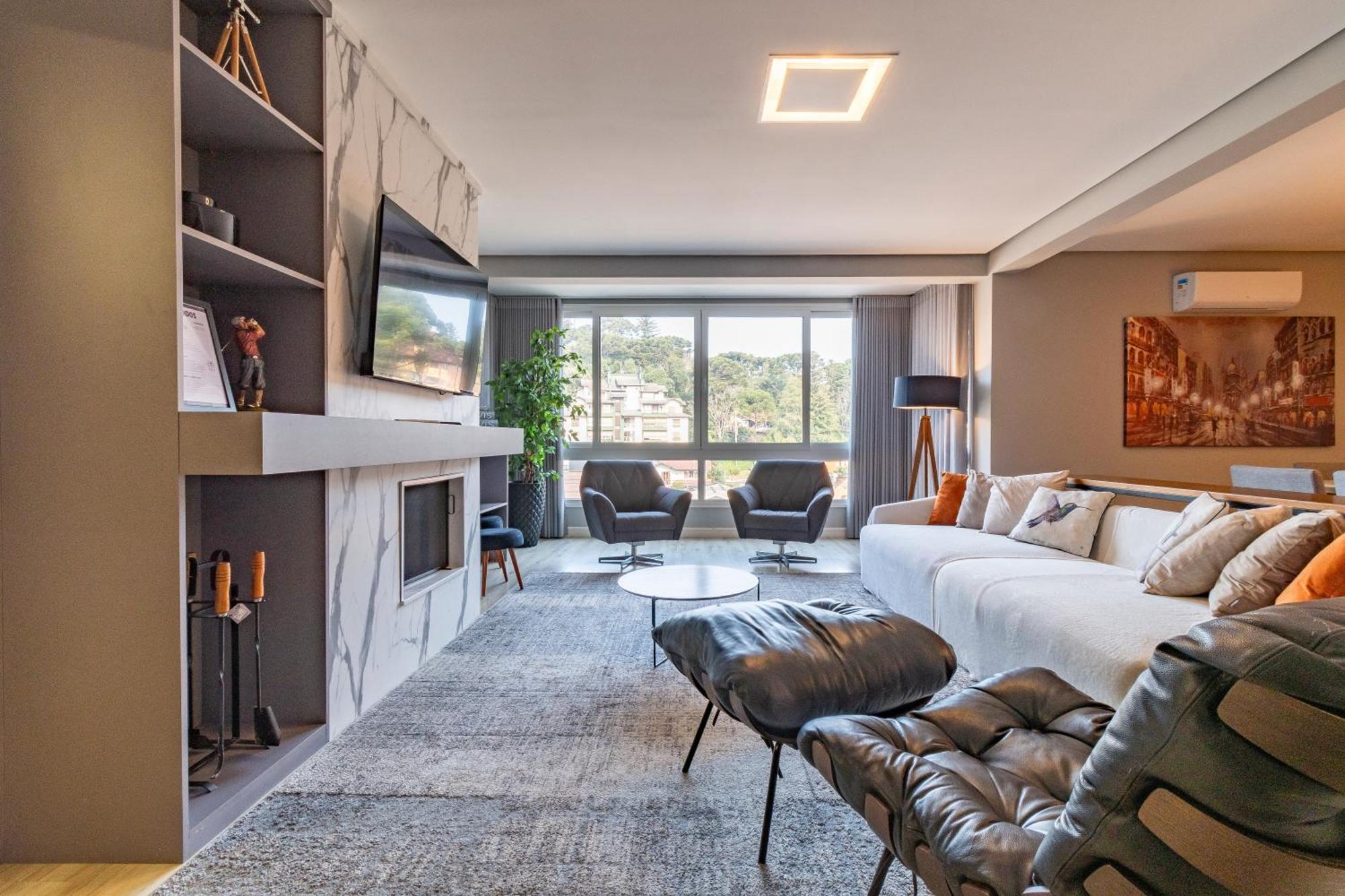 A Apenas 300 Mts Da Rua Coberta, No Exclusivo Via Florida Apartment Gramado Exterior photo