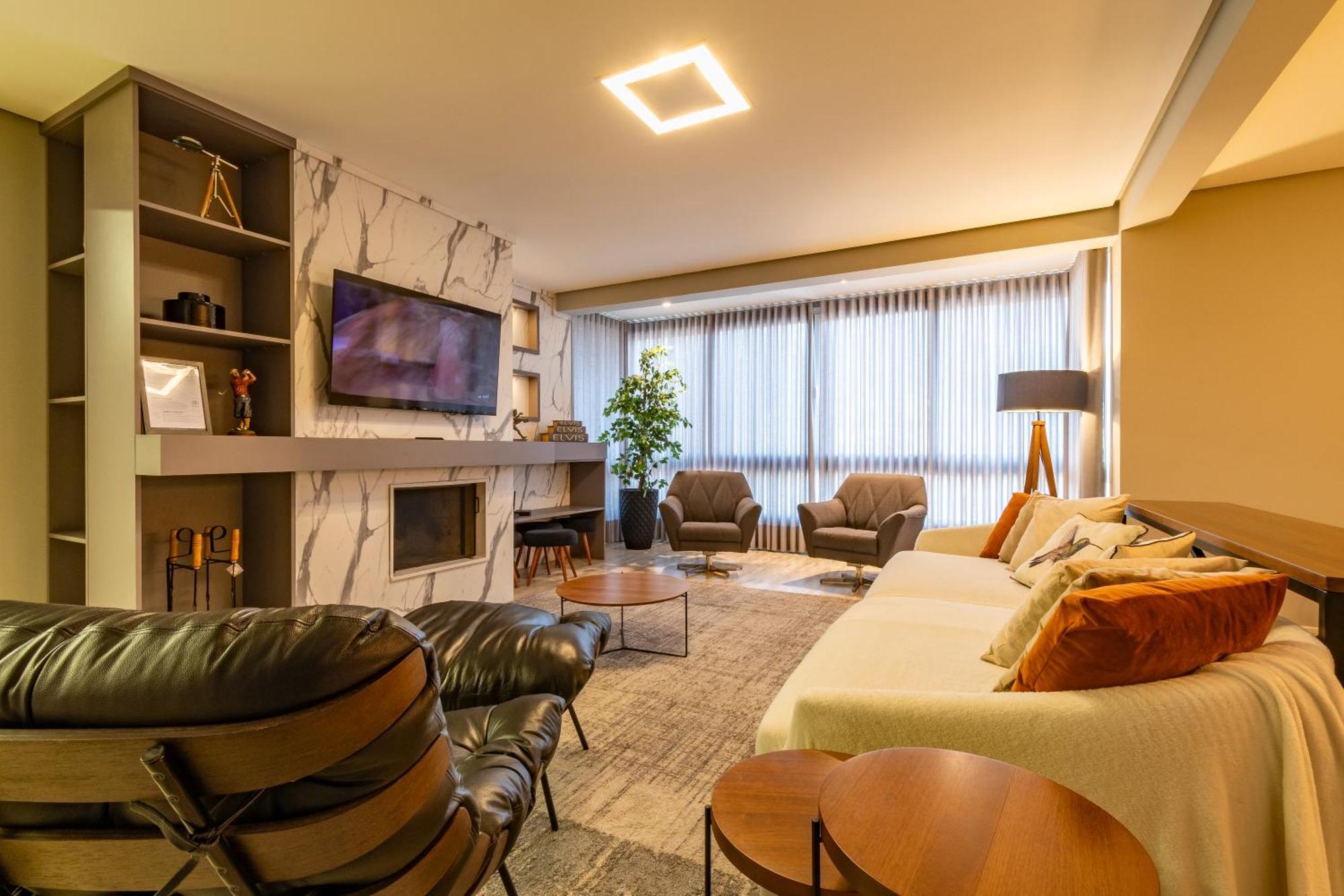 A Apenas 300 Mts Da Rua Coberta, No Exclusivo Via Florida Apartment Gramado Exterior photo